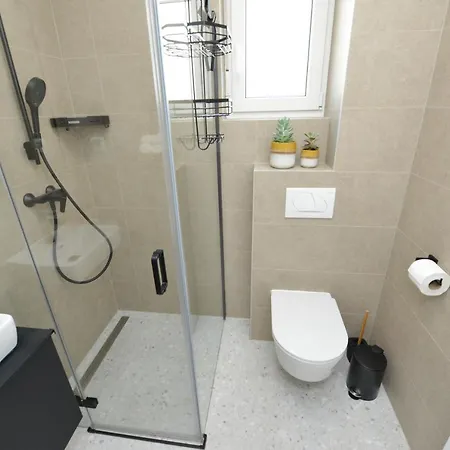 Mi Ciovo With Private Hot Tub And Garden Appartamento