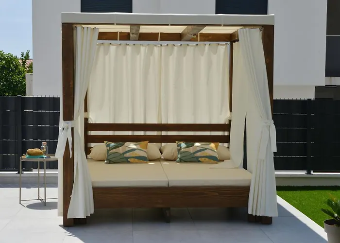 Mi Ciovo With Private Hot Tub And Garden * 트로기르
