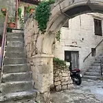 Mi Ciovo With Private Hot Tub And Garden Trogir