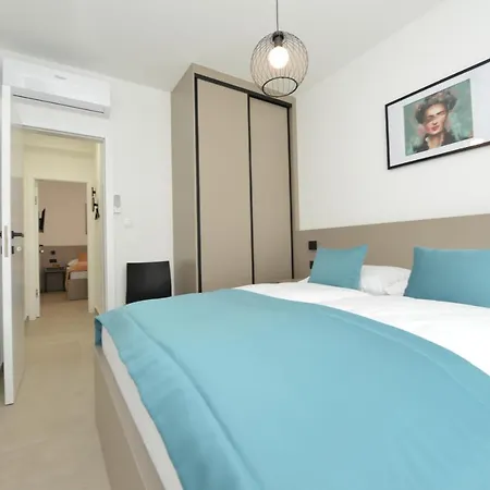 Lejlighed Mi Ciovo With Private Hot Tub And Garden