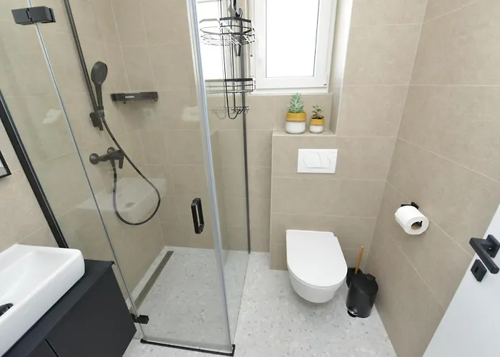 Mi Ciovo With Private Hot Tub And Garden Apartamento